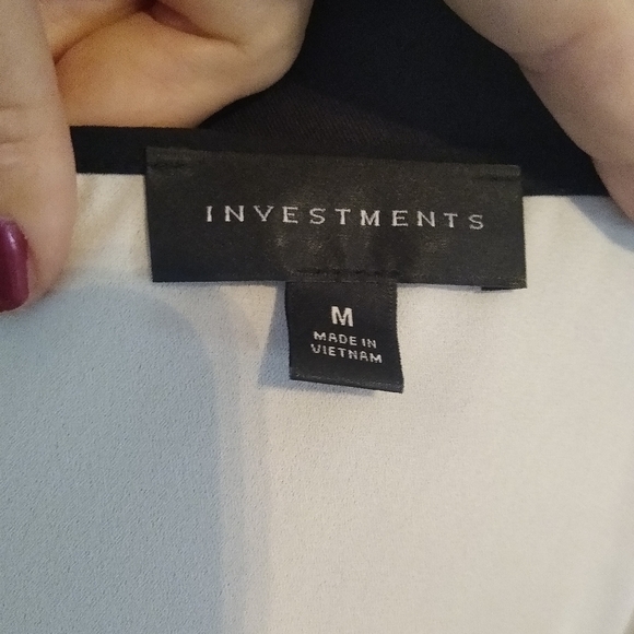 Investments Career Black/White Tie Front Blouse, Size Medium - Picture 5 of 6